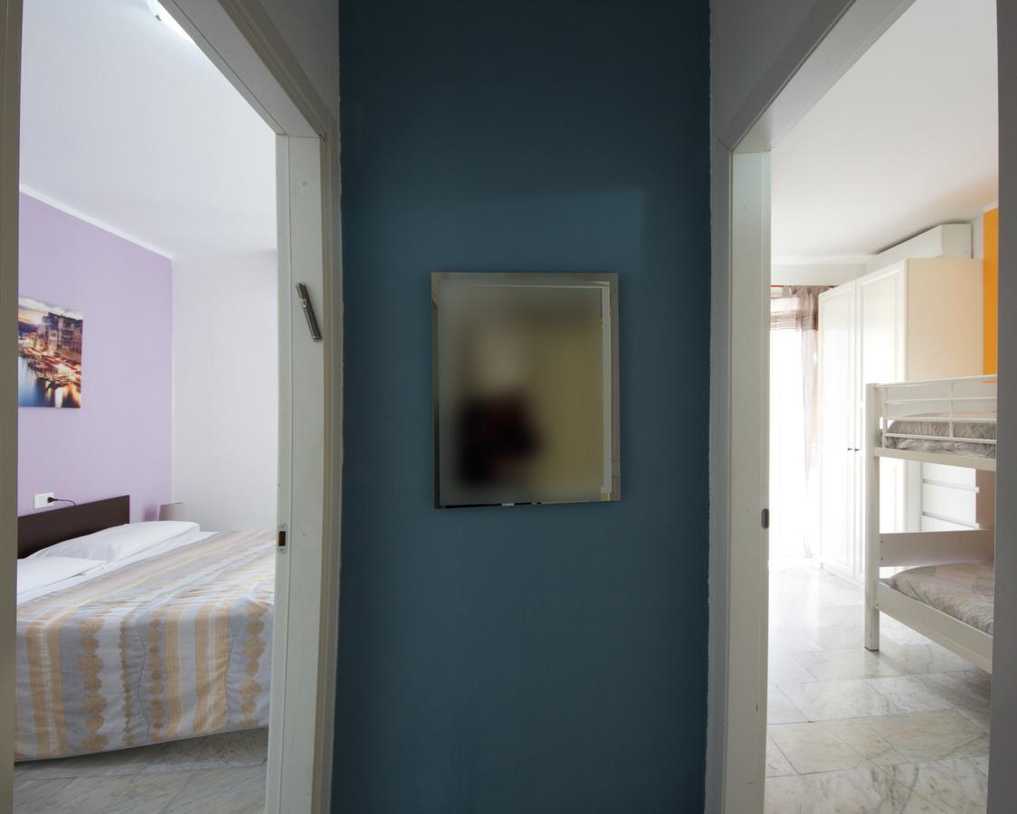 Olympic Kosher Holidays Hotel Сирмионе Екстериор снимка